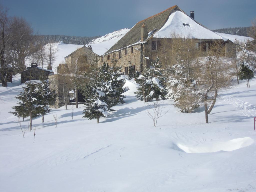 Le Francillon Bed & Breakfast Les Estables Exterior foto