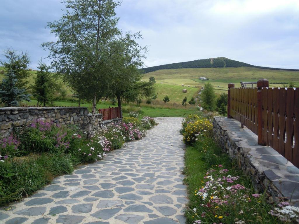 Le Francillon Bed & Breakfast Les Estables Exterior foto